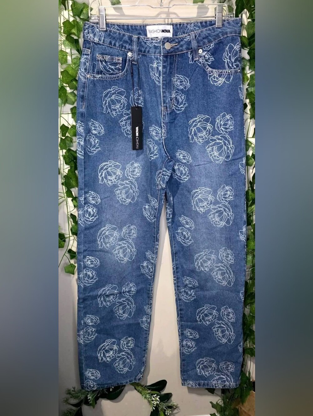 Sz 7 • Fashion Nova • NWT